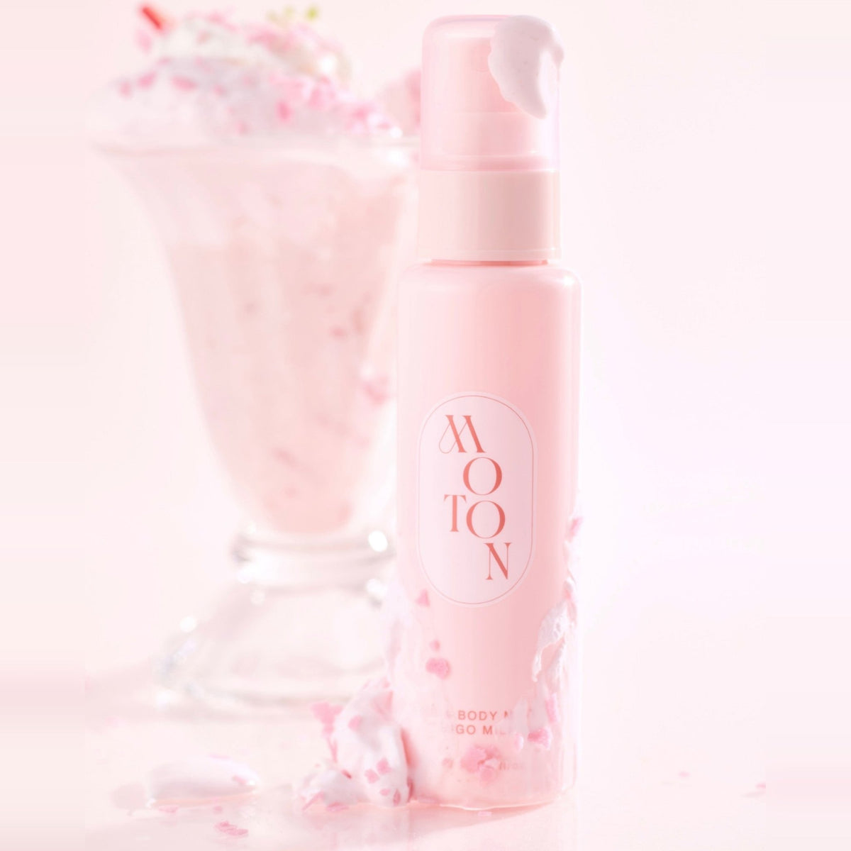 【予約注文 11/1出荷】数量限定 MOTONヘア＆ボディミスト いちごみるくの香り 80ml - MOTON(モトン)公式オンラインストア